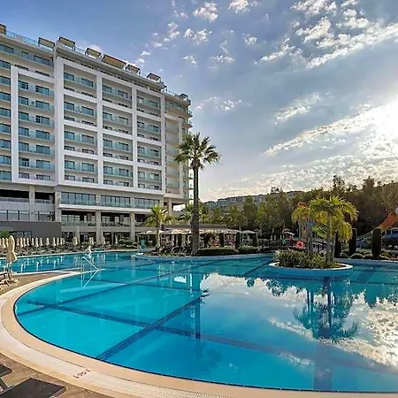 Otel Liberty Kusadasi 5*